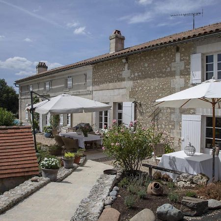 Le Boisdalon Bed and Breakfast Yviers Buitenkant foto