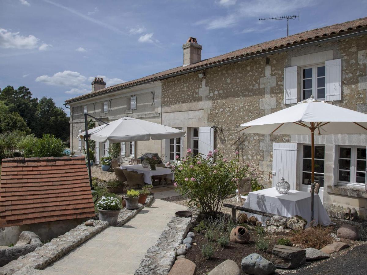Le Boisdalon Bed and Breakfast Yviers Buitenkant foto